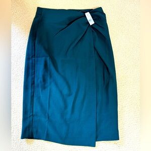 NWT Ann Taylor green pencil skirt